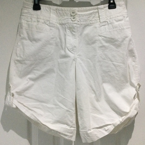 TMX Studio Pants - 4/$20 TMX Studio Women’s White Bermuda Shorts